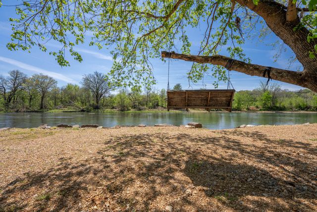141 Long Island Trail, Mammoth Spring, AR 72554