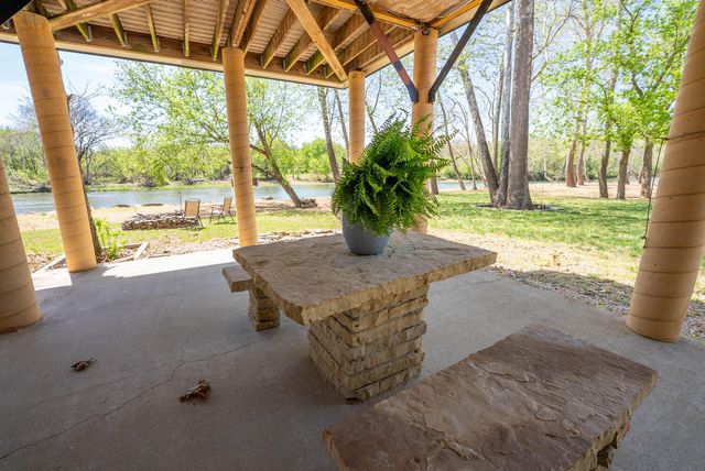 141 Long Island Trail, Mammoth Spring, AR 72554