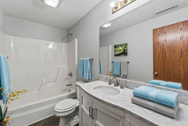 3124 Greenwood Road, Ames, IA 50014