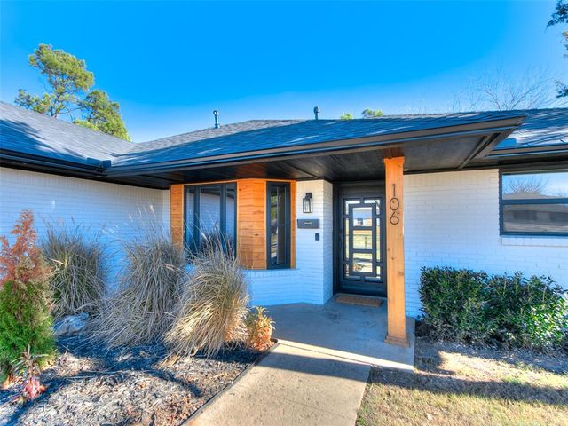 106 Briarwood Street, Moore, OK 73160