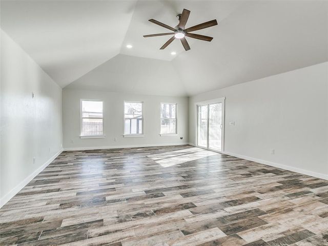 106 Briarwood Street, Moore, OK 73160