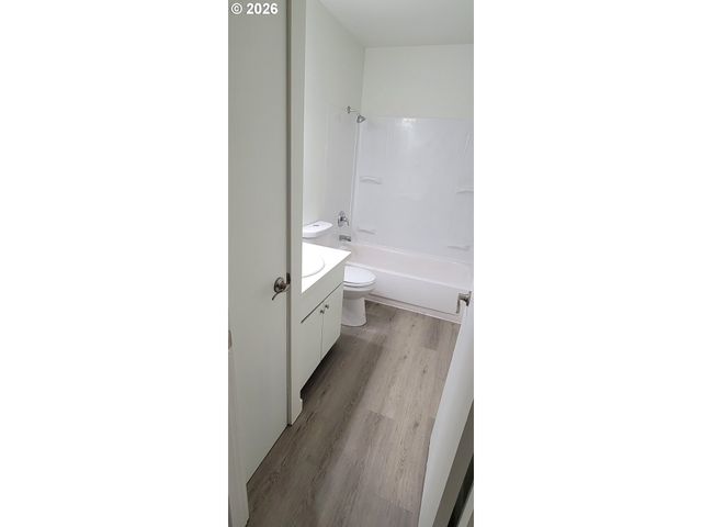 110 Se VISTA Ave, Gresham, OR 97080