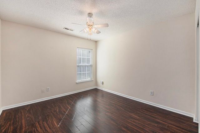 5027 Thornton Drive, Summerville, SC 29485