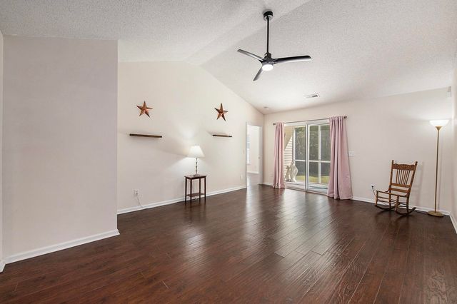 5027 Thornton Drive, Summerville, SC 29485