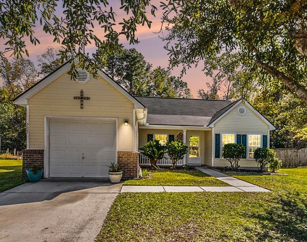5027 Thornton Drive, Summerville, SC 29485