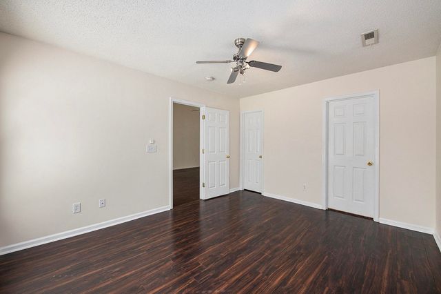 5027 Thornton Drive, Summerville, SC 29485