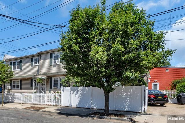 116 1st Street, Harrison, NJ 07029