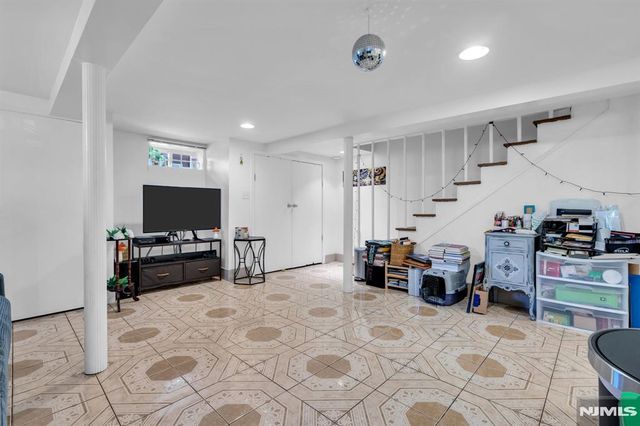 116 1st Street, Harrison, NJ 07029