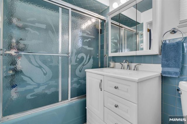 116 1st Street, Harrison, NJ 07029