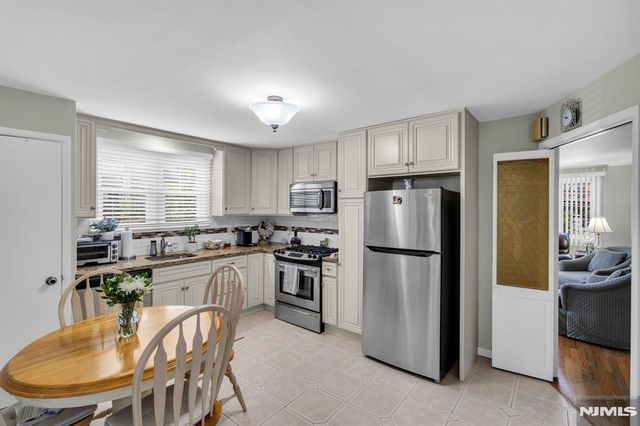 116 1st Street, Harrison, NJ 07029