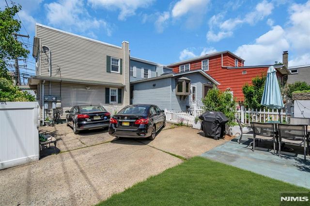 116 1st Street, Harrison, NJ 07029