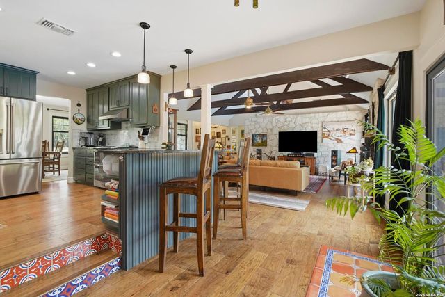 9003 CEDAR TRL, Boerne, TX 78006