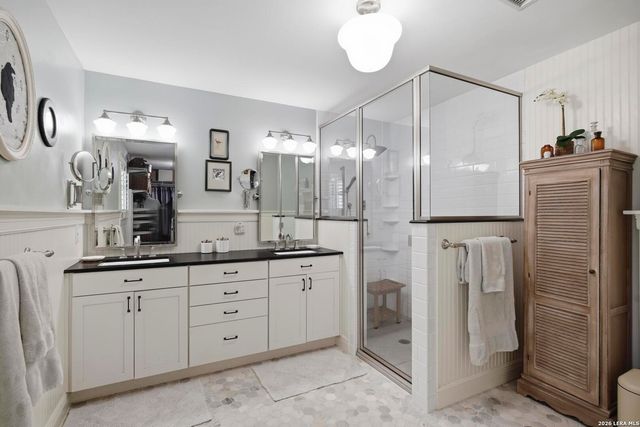 9003 CEDAR TRL, Boerne, TX 78006