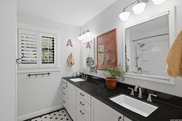 9003 CEDAR TRL, Boerne, TX 78006