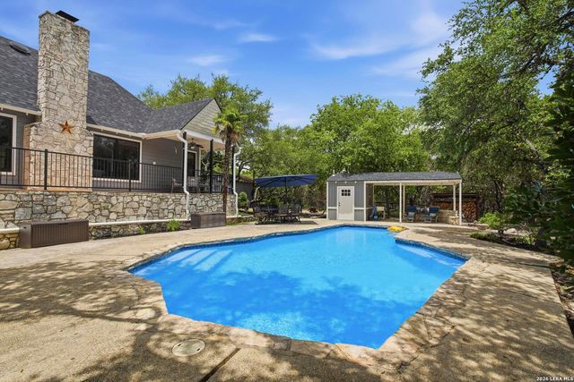 9003 CEDAR TRL, Boerne, TX 78006