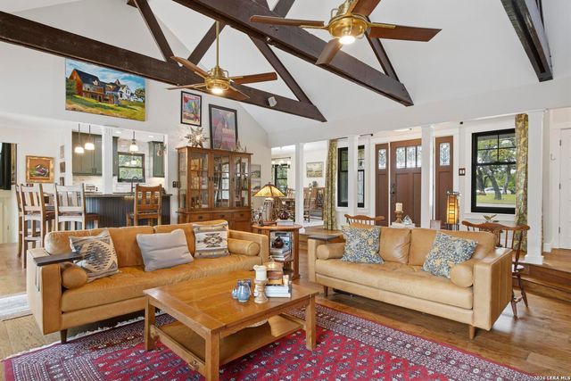 9003 CEDAR TRL, Boerne, TX 78006