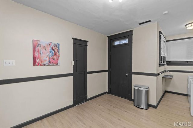 3625 Winnebago Street, St Louis, MO 63116