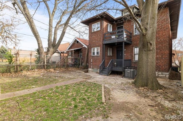3625 Winnebago Street, St Louis, MO 63116
