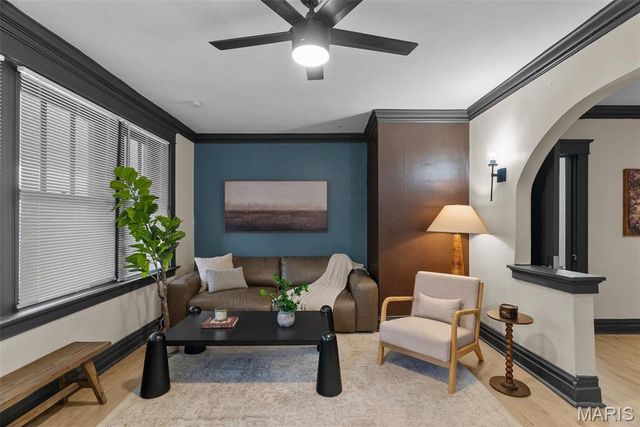 3625 Winnebago Street, St Louis, MO 63116