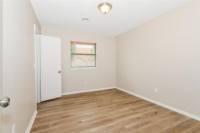 11916 Silver Sun Drive, Oklahoma City, OK 73162