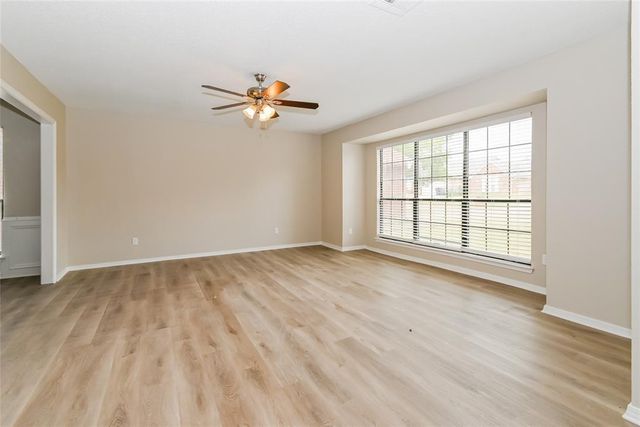 11916 Silver Sun Drive, Oklahoma City, OK 73162