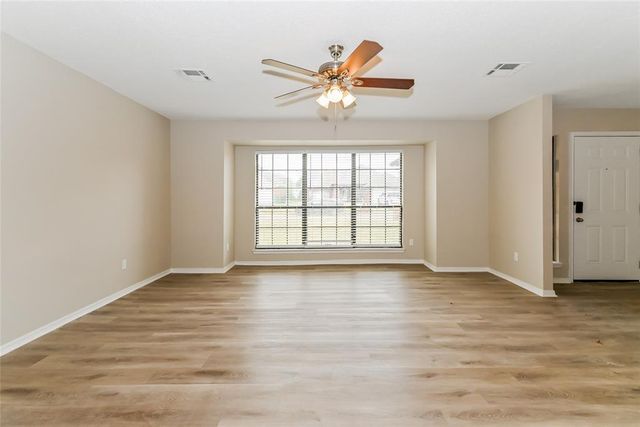 11916 Silver Sun Drive, Oklahoma City, OK 73162