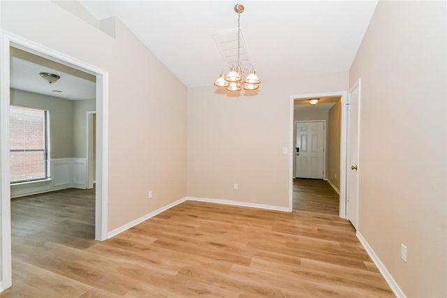 11916 Silver Sun Drive, Oklahoma City, OK 73162