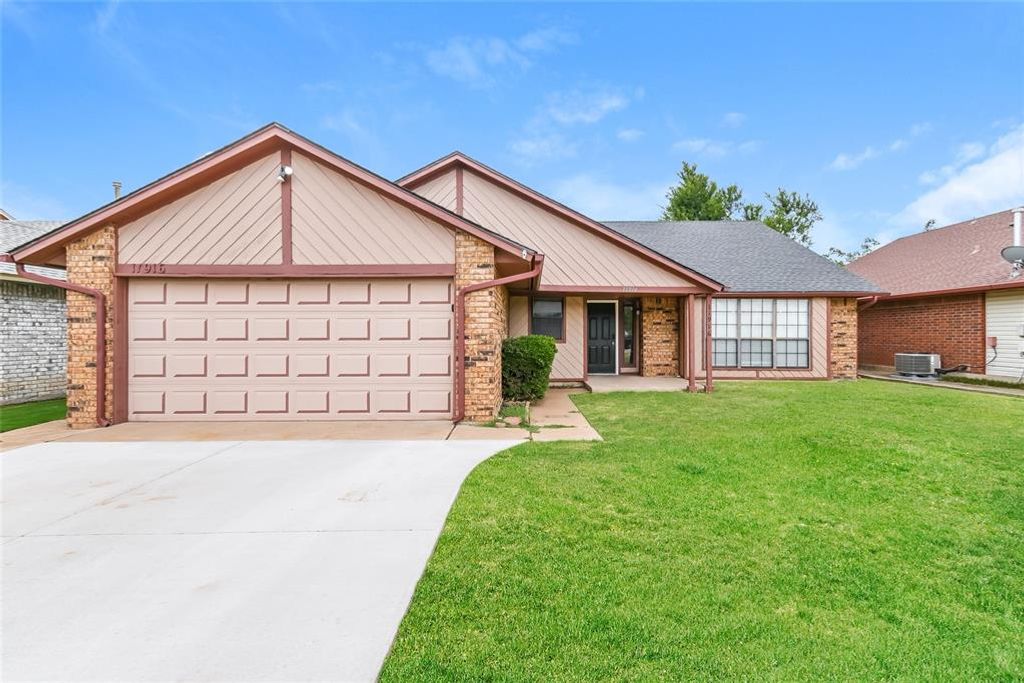 11916 Silver Sun Drive, Oklahoma City, OK 73162