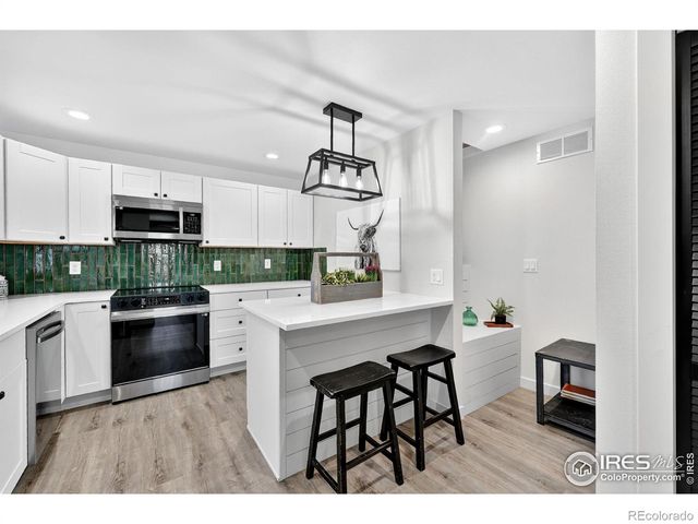 946 Pratt Street, Longmont, CO 80501