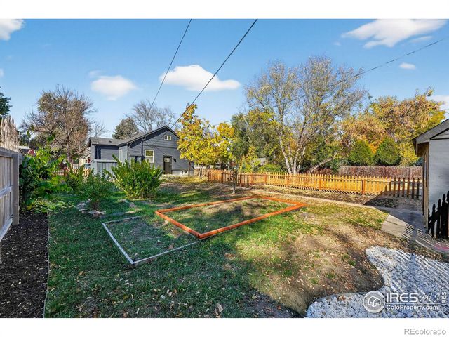 946 Pratt Street, Longmont, CO 80501