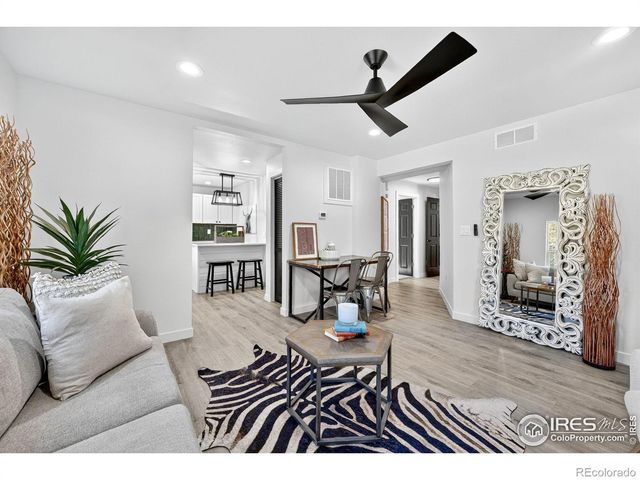 946 Pratt Street, Longmont, CO 80501