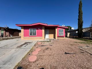 9511 MARTINIQUE Drive, El Paso, TX 79927