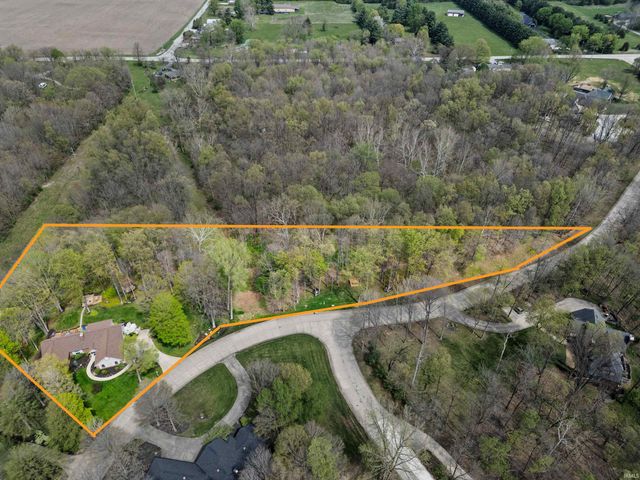 1422 Castle Drive, Lafayette, IN 47905