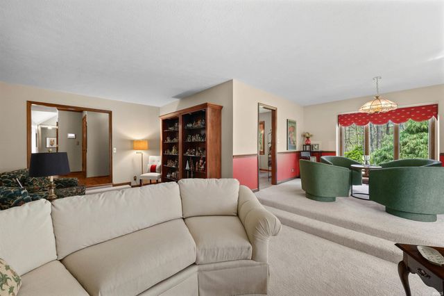 1422 Castle Drive, Lafayette, IN 47905