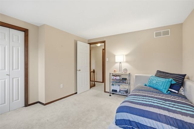 2554 Glenwood, Franklin Park, PA 15090