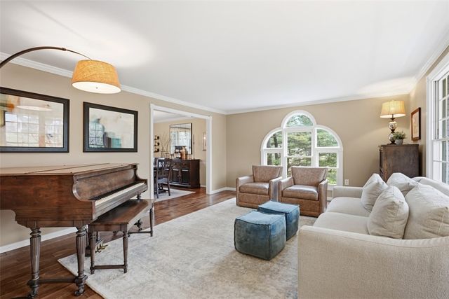 2554 Glenwood, Franklin Park, PA 15090