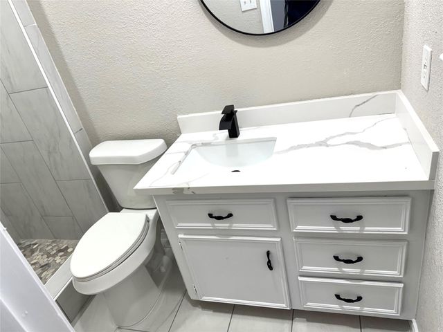 2906 Spring Creek Lane, Pearland, TX 77581