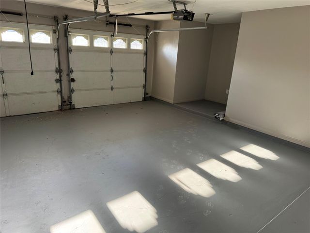 2906 Spring Creek Lane, Pearland, TX 77581