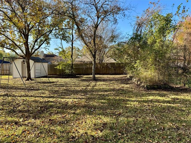 2906 Spring Creek Lane, Pearland, TX 77581