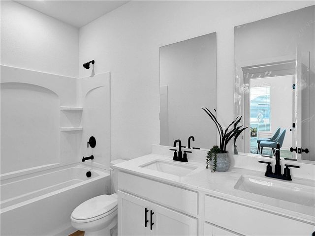 506 W Canada Drive, Farmington, AR 72730