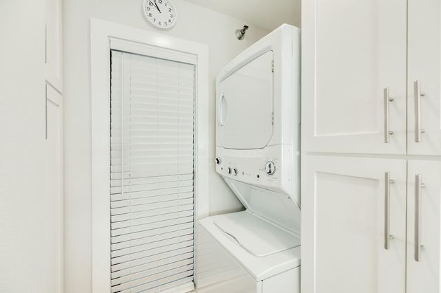 7700 Seawall Boulevard 302, Galveston, TX 77551