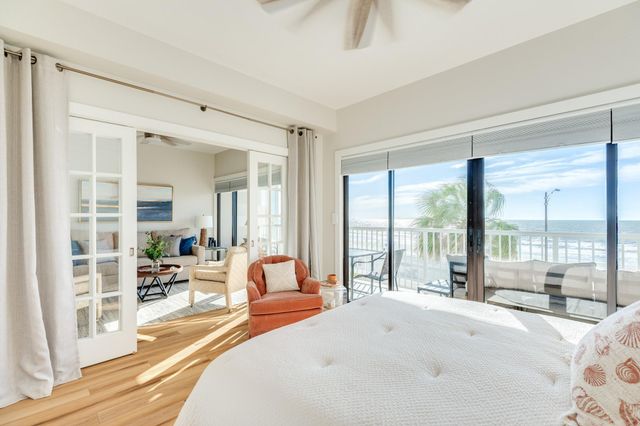 7700 Seawall Boulevard 302, Galveston, TX 77551