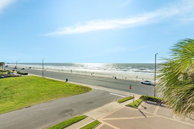 7700 Seawall Boulevard 302, Galveston, TX 77551