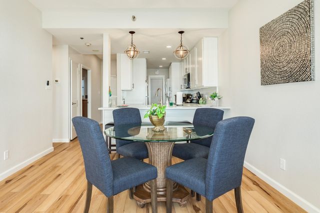 7700 Seawall Boulevard 302, Galveston, TX 77551