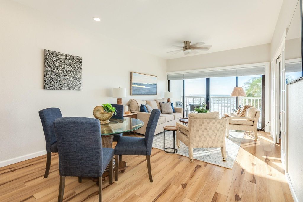 7700 Seawall Boulevard 302, Galveston, TX 77551