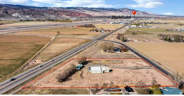 875 N MAIN ST, Central Valley, UT 84754