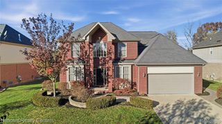 2573 Cottonwood Drive, Troy, MI 48083