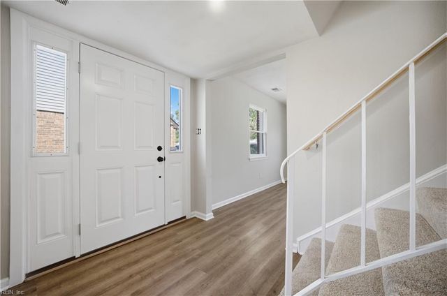 3361 Lakecrest RD, Virginia Beach, VA 23452