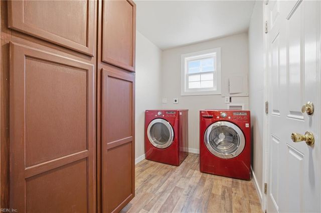 3361 Lakecrest RD, Virginia Beach, VA 23452