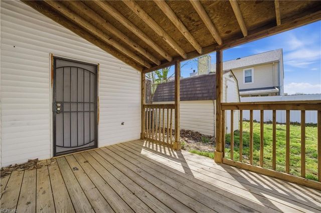 3361 Lakecrest RD, Virginia Beach, VA 23452